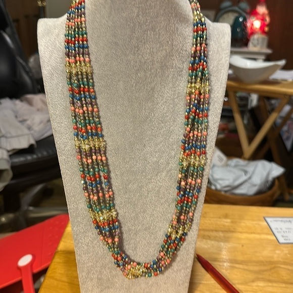 Adorable beaded necklace multicolor beads with gold in between each one - Picture 1 of 1